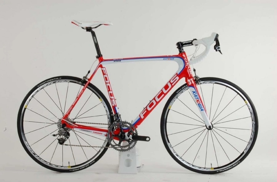 自転車本体 FOCUS IZALCO TEAM KATUSHA Focus Team Replica Katusha 2011 - Specifications | Reviews