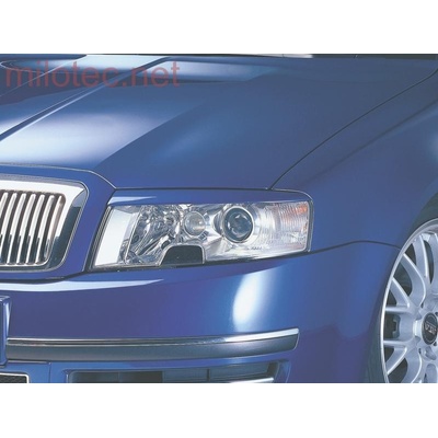 ŠKODA Superb mračítka