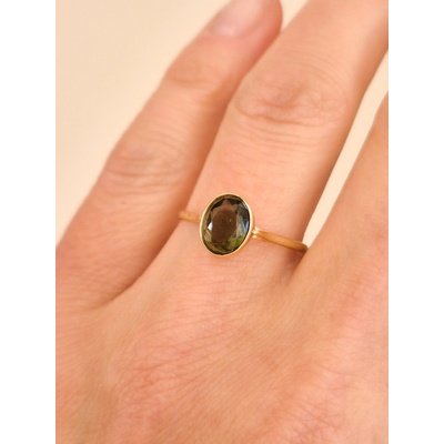 Vltavín Moldavite Zlatý prsten s vltavínem P22 0014