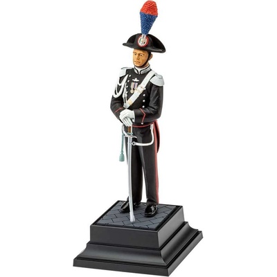 Revell figurka Carabiniere sada 1:16
