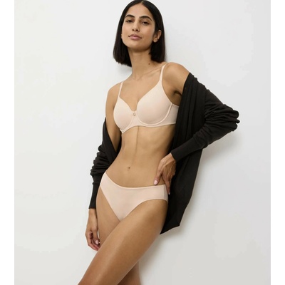 Triumph body Make-Up Essentials WP naze béžová
