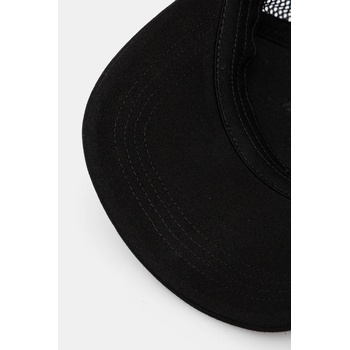 Karl Lagerfeld Jeans Шапка с козирка Karl Lagerfeld Jeans в черно B1M33058 (B1M33058)