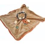 Bukowski Design AB BK LEO BABY RUG плюшено одеяло с оранжев шал (30x30 см) с подаръчна кутия Bukowski (17504)
