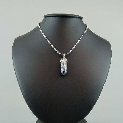 Naky Řetízek s minerálem obsidián M005