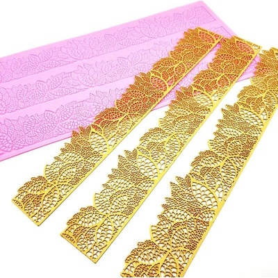 Cakesicq Silikonová forma na jedlou krajku 39x19,5cm