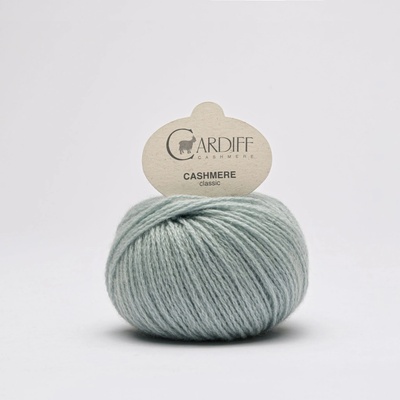 CASHMERE CLASSIC Cardiff Cashmere Farby CASHMERE: 677 ľadová modrá