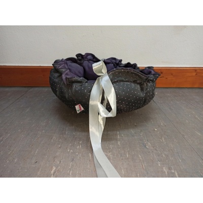 Diversa Pelech Nest