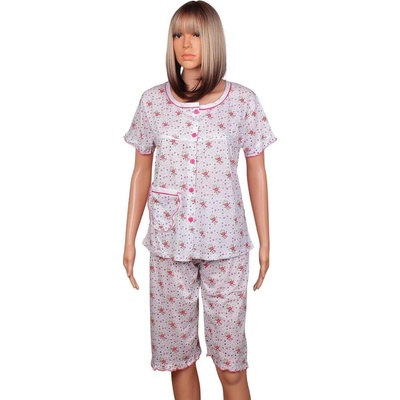 Дамска пижама в бяло с цикламени цветя