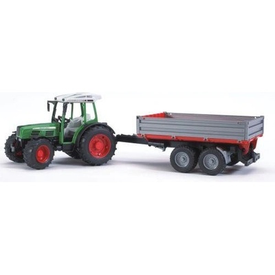 Bruder BR 2104- Traktor FENDT Farmer + skl. vůz