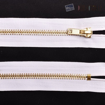 Zips džínsový biely, 10 cm