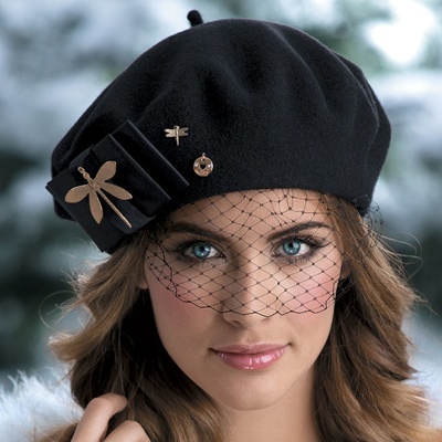 Willi dámský vlněný baret s vážkou a síťkou W-0061/018 černý