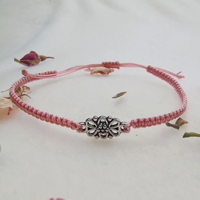 MagieKorálků.cz Shamballa náramek s kovovým mezidílkem 10100 Barva: Starorůžová