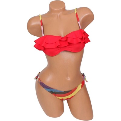 Дамски бански в червено от две части с цветен десен