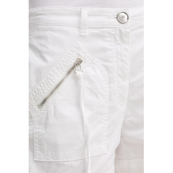 Pinko Къс панталон Pinko в бяло с изчистен дизайн със стандартна талия 105159 A2L8 (105159.A2L8)