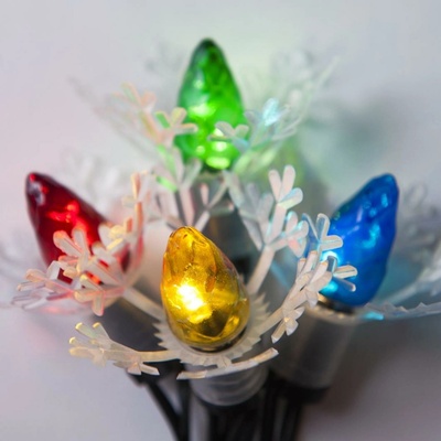 Mini vánoční řetěz ASTRA LED 5,7m 20ks retro šišek USB baterie