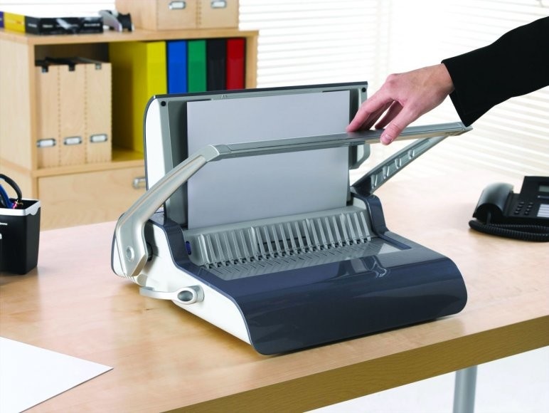 Fellowes QUASAR+