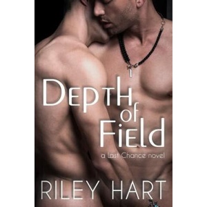 Depth of Field | Riley Hart (ISBN: 9781548868086)