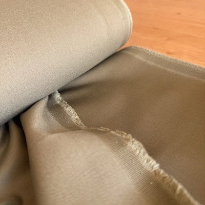 Bavlněný pevný kepr Khaki trench coat, kalhoty, Oeko Tex cert.