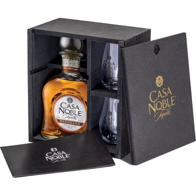 Casa NOBLE Reposado 40% 0,7 l (dárkové balení + 2x sklo)