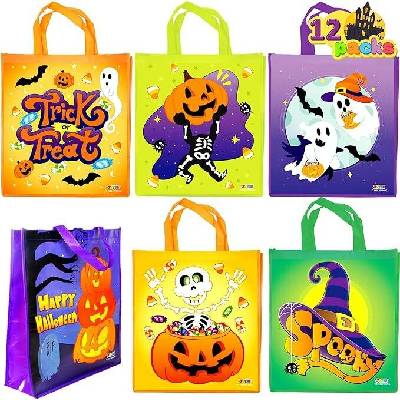 12 velkých halloweenských tašek