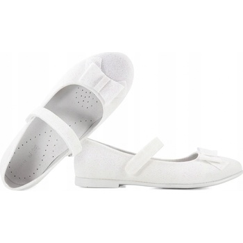 Kornecki 6802 balerínky k prvnímu svatému přijímání dívčí polobotky bílé