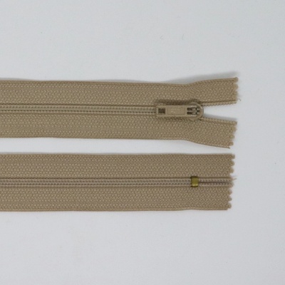 Spirálový zip, šíře 3 mm, délka 55 cm, béžová