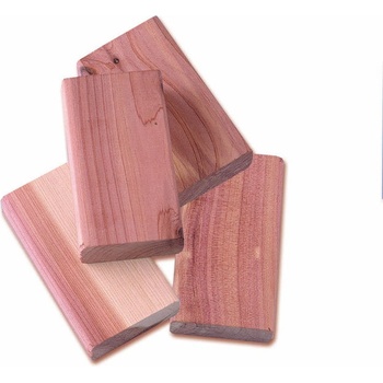 Compactor z cedrového dřeva - destičky do zásuvky Sada 4 ks odpuzovačů molů