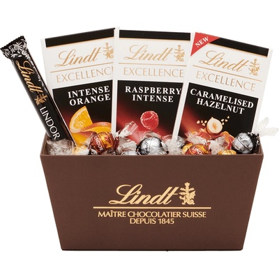 Lindt Excellence Horká s príchuťou 3 x 100 g a Lindt horká s tekutou náplňou 37 g a Lindt oriešok 4 x 50 g a Lindt Dark 60% 4 x 50 g a Lindt Dark 70% 4 x 50 g