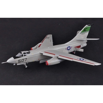 Trumpeter Douglas A-3D-2 Skywarrior 1:48