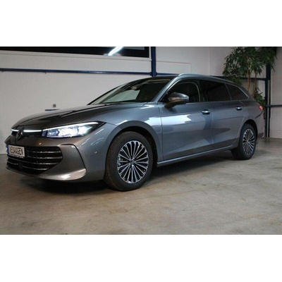 Volkswagen Passat 2.0 TDI Elegance DSG 110 kW