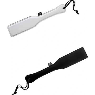 Fifty Shades of Grey důtka Twitchy Palm