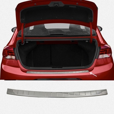 Omtec Nerez brúsený kryt hornej hrany zadného nárazníka VW Golf HTB V, VI 2003-12, H.Elantra 2019+ sedan