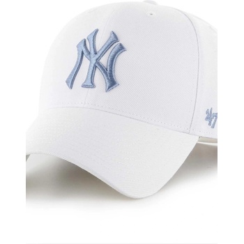 47 brand Шапка с козирка 47 brand MLB New York Yankees в бяло с апликация B-MVPSP17WBP-WHN (B.MVPSP17WBP.WHN)