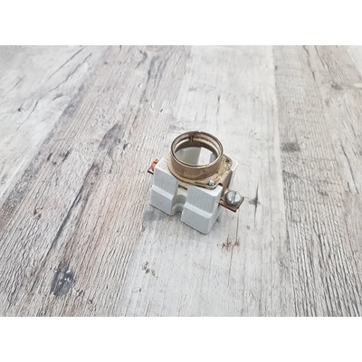 ELEKTROPORCELÁN LOUNY Pojistkový spodek držák E27 E16 pojistková hlavice dotek max. 25A Varianta: Spodek vestavný E27 2112-31