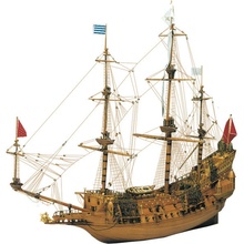 Mantua Model La Couronne kit 1:98