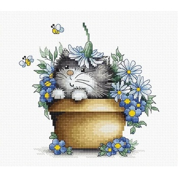 Luca-S Котенце в цветята - гоблен със схема b1048
