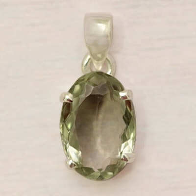 Nefertitis Ametyst zelený prasiolit přívěsek stříbro 42587 NF56048