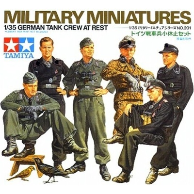 Tamiya 35201 German Tank Crew at Rest 1:35