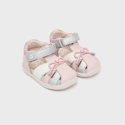 Mayoral Сандали с панделка за бебе момиче Майорал в бледо розово