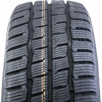 Kumho Winter PorTran CW51 215/60 R17 104H
