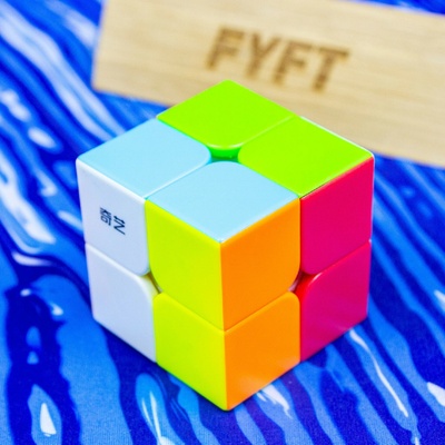 QiYi MoFangGe QiDi S (QiYi) Farba: Stickerless