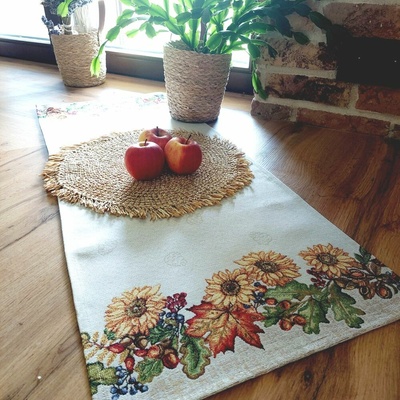 Evenit Gobelínová šerpa-behúň 060C jesenný motív so šípkami slnečnicou Bavlna polyester 45x140 cm
