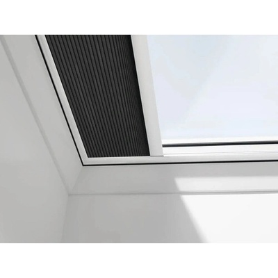 VELUX FSK 150150 1047KWL čierna