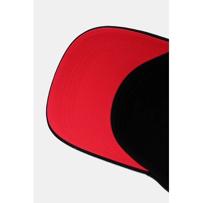 Памучна шапка с козирка Karl Lagerfeld IKON (B1W33096)