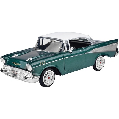 Chevrolet Bel Air Hardtop 1957 zelená MOTORMAX 1:24