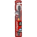 Colgate Zubná kefka 2X Deeper 360° Charcoal Medium