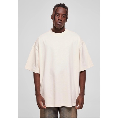Urban Classics Мъжка овърсайз тениска в цвят пясък Urban Classics Huge TeeUB-TB4728-02903 - Пясък, размер XL