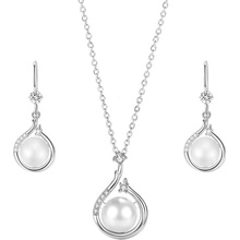 Grace Silver Jewellery souprava šperků se sladkovodní perlou Fiorteli SET2070-E000260B-N000260B Bílá