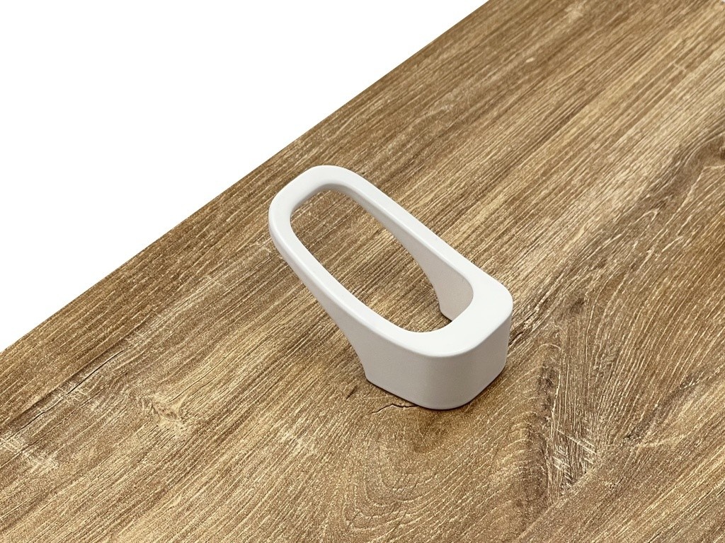 In-Design Loki bílý