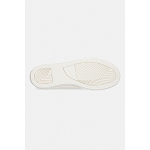 GUESS CAREY3 ниски кецове дамски - answear - 166,05 лв